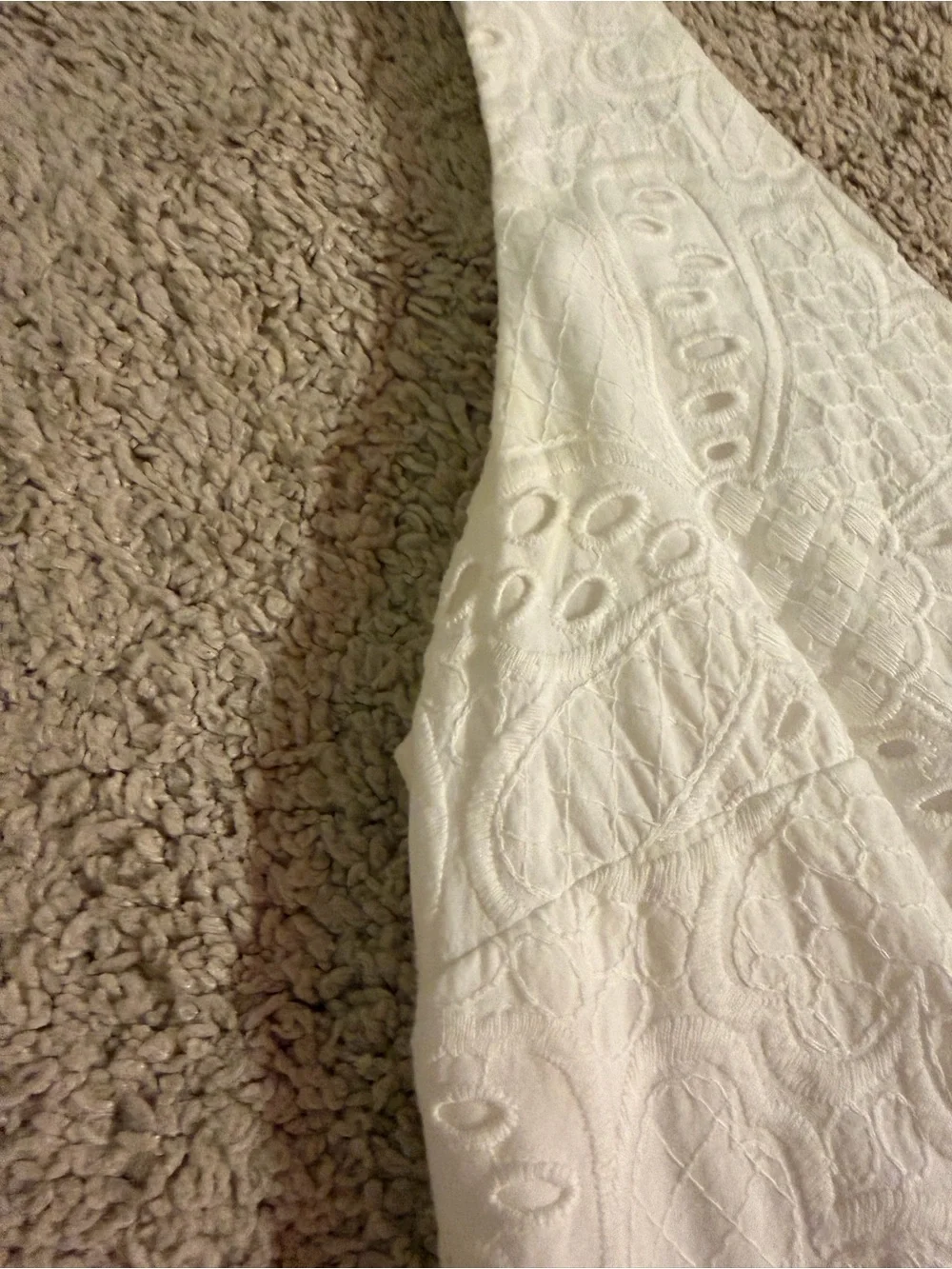 Lilly Pulitzer Madden Scallop Hem V-Neck Eyelet Dress - Picture 3 of 7